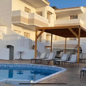 Hotel Coralli, Kokkini Hani