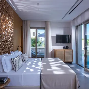 Hotel Niriides Palace, Goúrnes