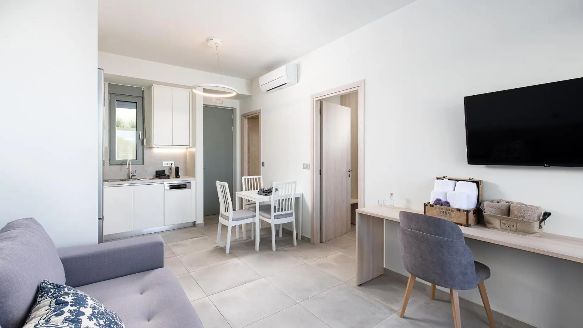 Hotel Heliades Residence Kounoupidhiana Greece