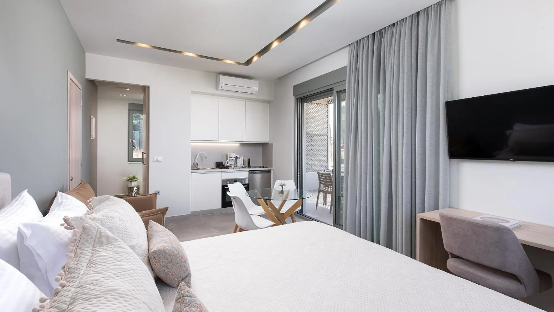 Heliades Residence Kounoupidhiana Hotel